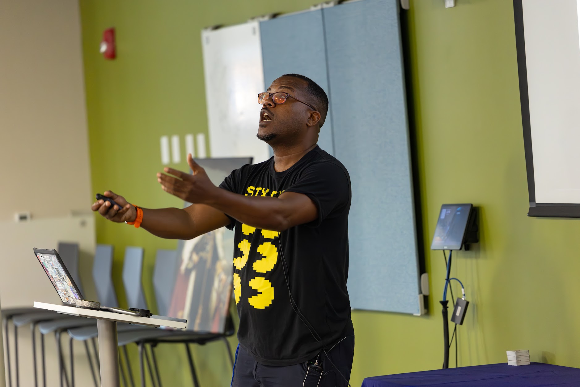 Nerando Johnson speaking at the 2025 Carolina Code Conference